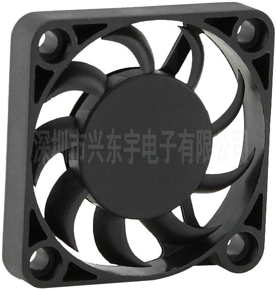 安防設(shè)備散熱風(fēng)扇http://janwdreherart.com/products-detail.asp?cpid=111