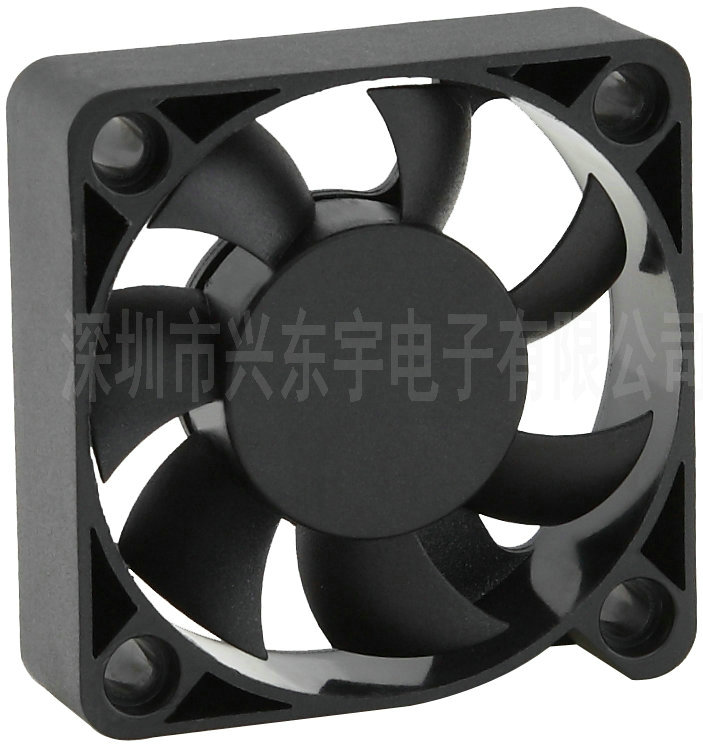 舞臺燈光散熱風(fēng)扇http://janwdreherart.com/products-detail.asp?cpid=121