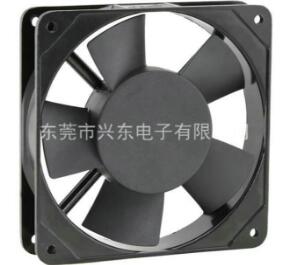 交流風(fēng)扇的應(yīng)用，解決了散熱問(wèn)題